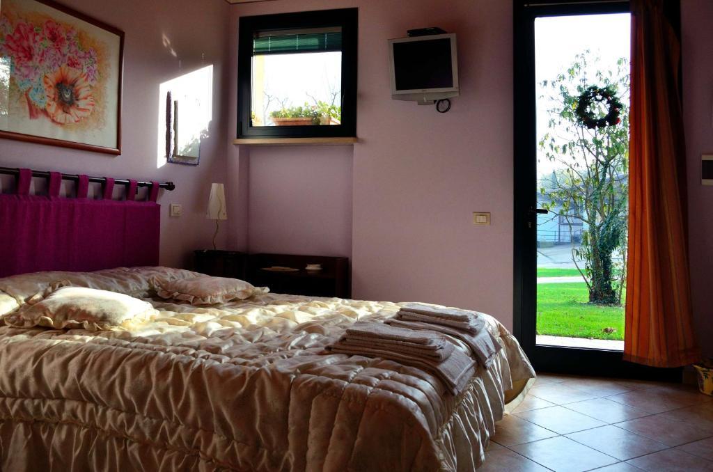 Agriturismo Dondino Cavriana Phòng bức ảnh